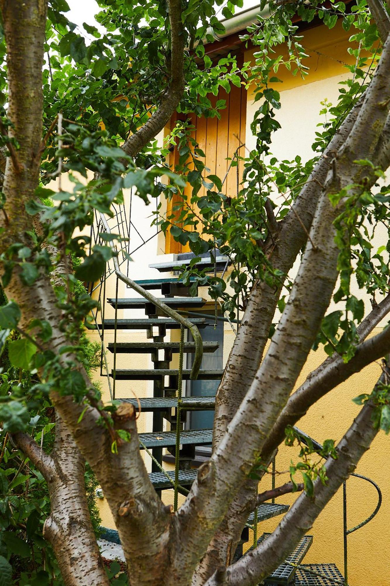 Guesthouse With 3 Apartments, Just Outside Berlin, Near To Tesla Burig Luaran gambar